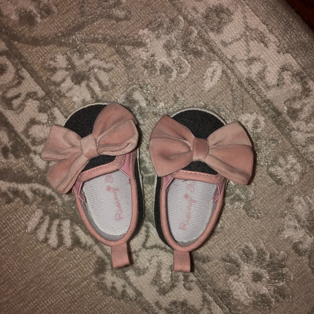 Baby Shoes - Picture 4 of 4